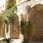 Le Jardin تاورمينا